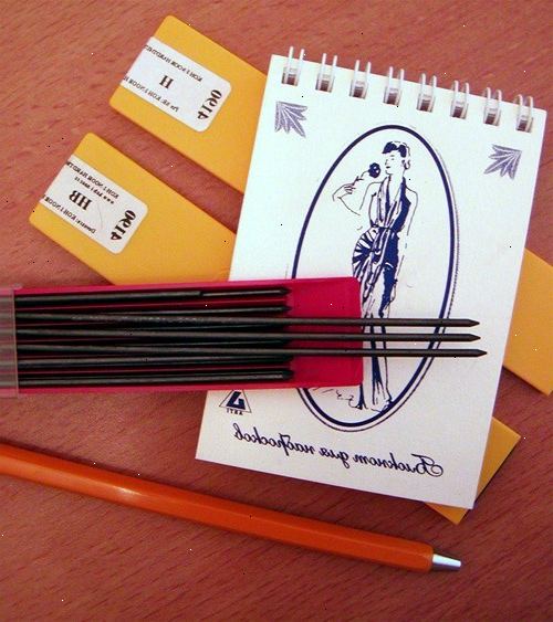 Hvordan man laver en lommestørrelse blyantstegning kit